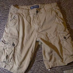 Men’s American Eagle Classic fit khaki shorts